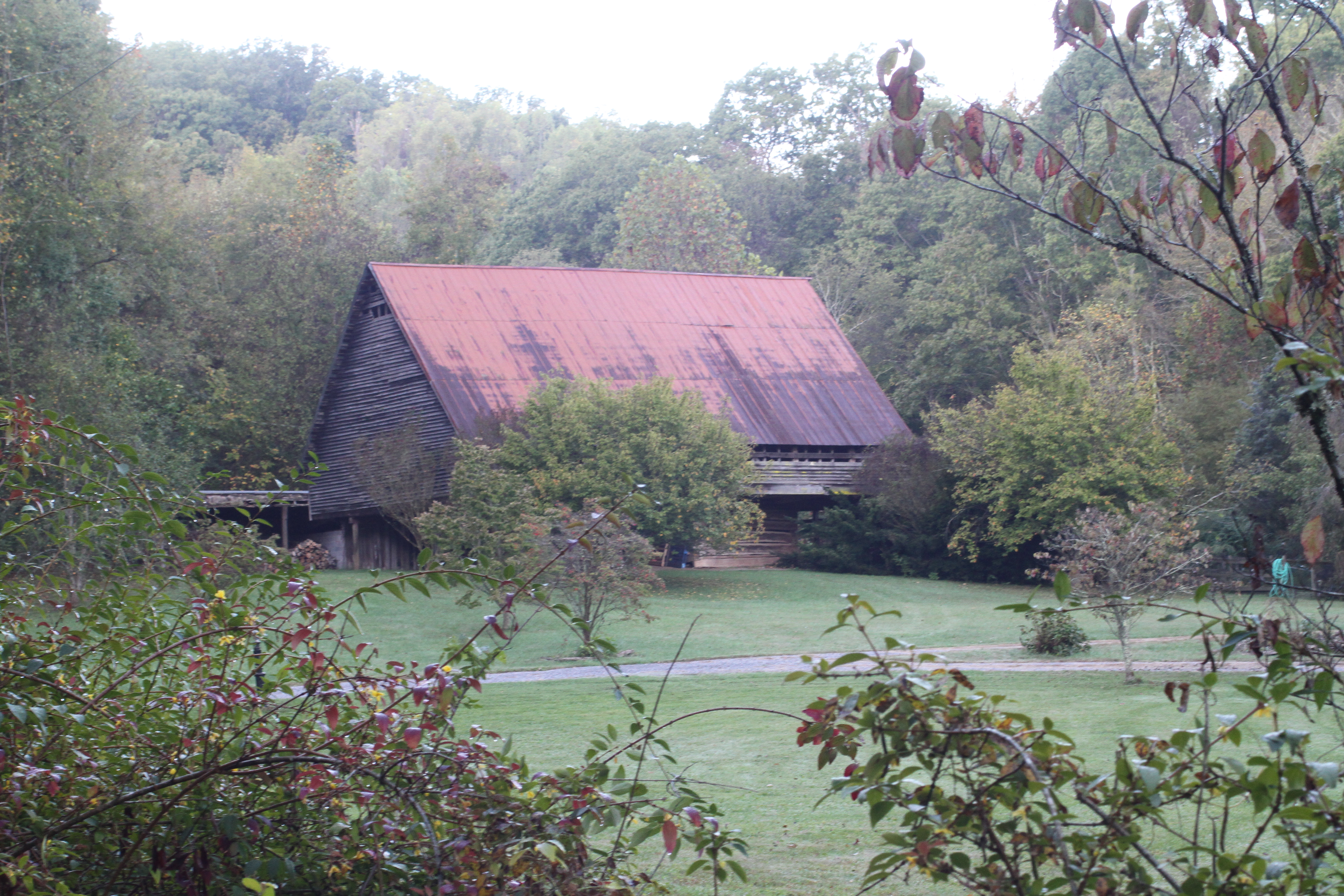 Oldest Cantilever Barn in TN